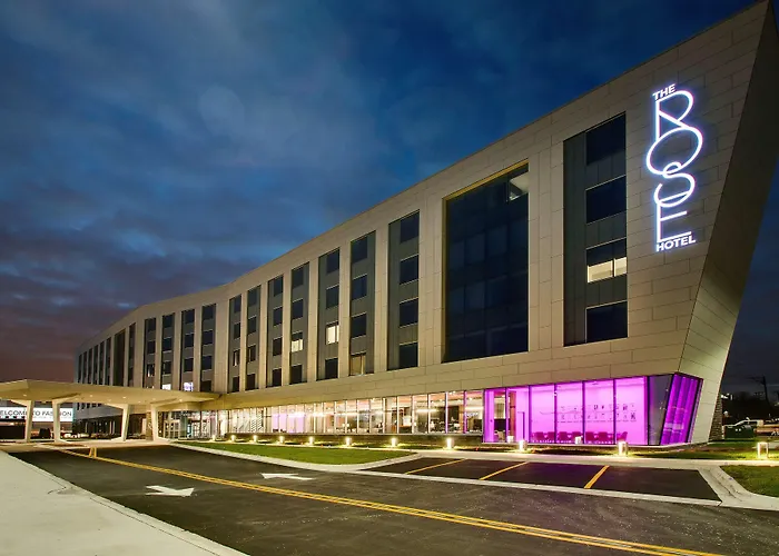 The Rose Chicago, Tapestry Collection By Hilton Hotel Rosemont