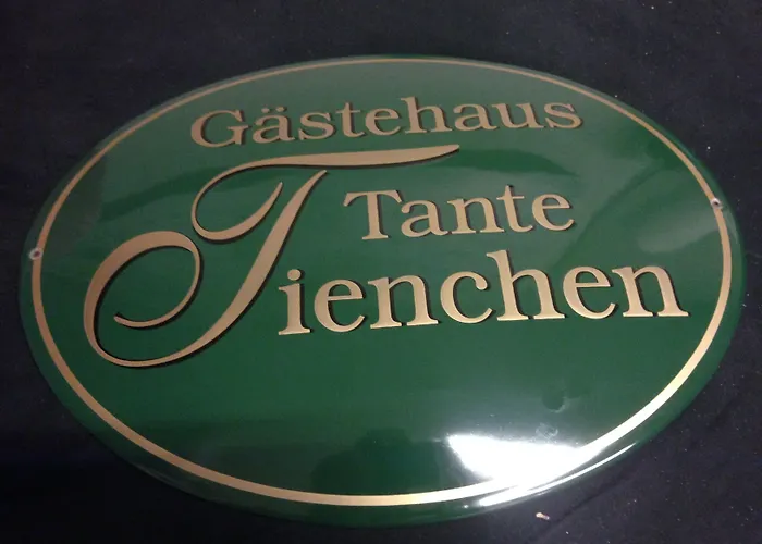 Gaestehaus Tante Tienchen 7 Minuten Zu Fuss Zum Europa Park , Plus Kostenloses Parkplatzticket Rulantica ,Alle Unsere Suiten Haben Einen Balkon
