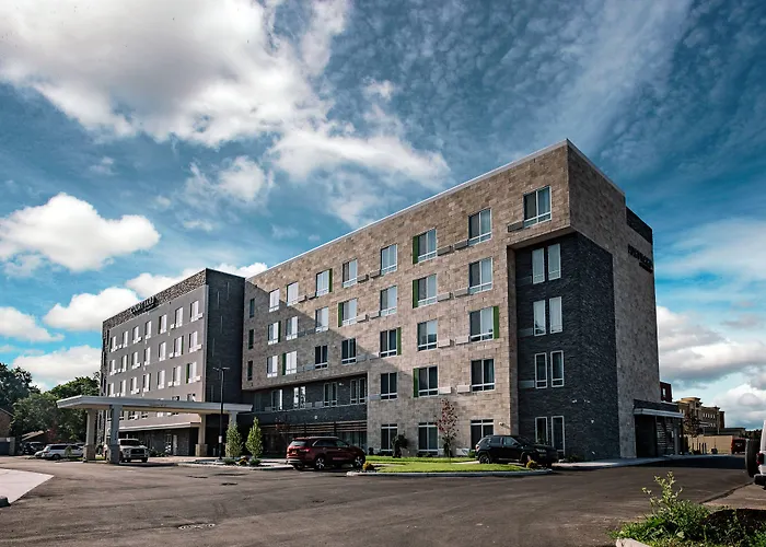Courtyard By Marriott Toledo West