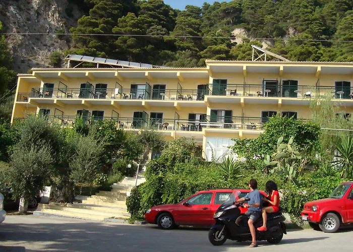 Hotels in Glyfada (Corfu)
