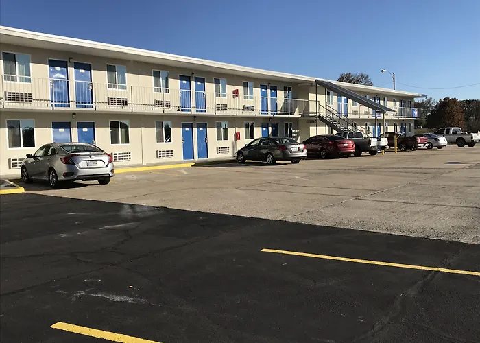 Hotels in Alma