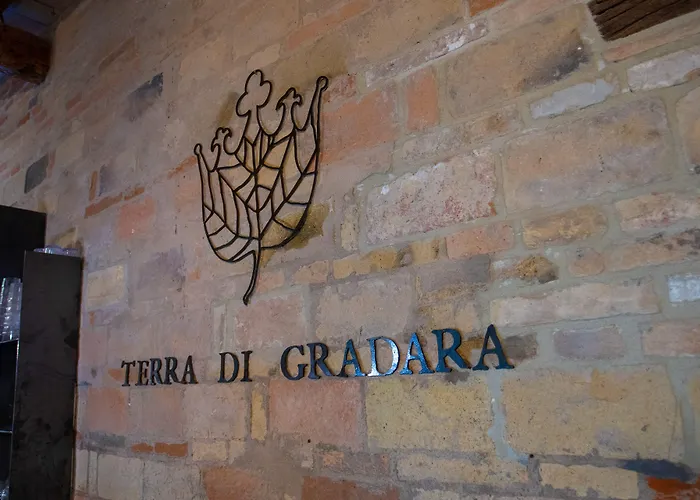 Terra di Gradara