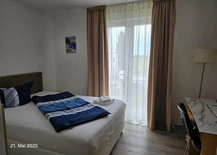 Hotels in Riedstadt