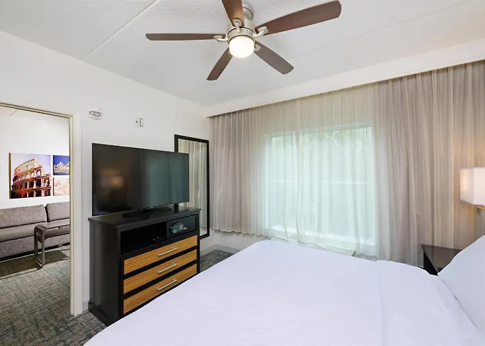 Homewood Suites Atlanta Airport North College Park