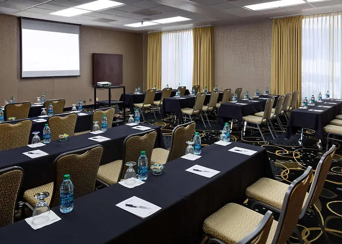 Radisson Hotel Bismarck