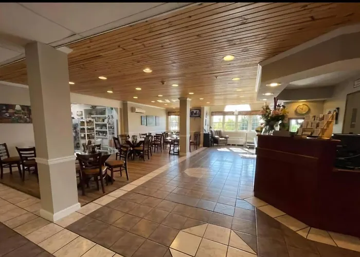 Patti'S Inn And Suites Grand Rivers