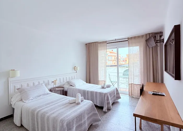 L'Illa Hotel Tossa de Mar