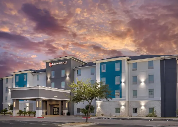Best Western Plus Laredo Inn & Suites