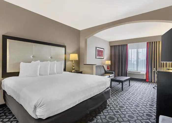 Best Western Plus Laredo Inn & Suites