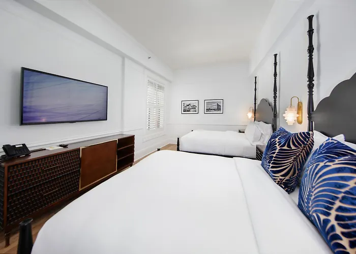 Fairmount Hotel