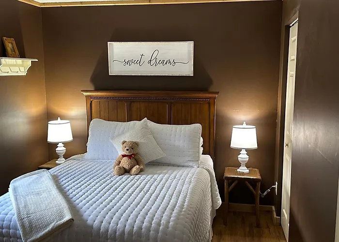 Little Main Street Inn Banner Elk