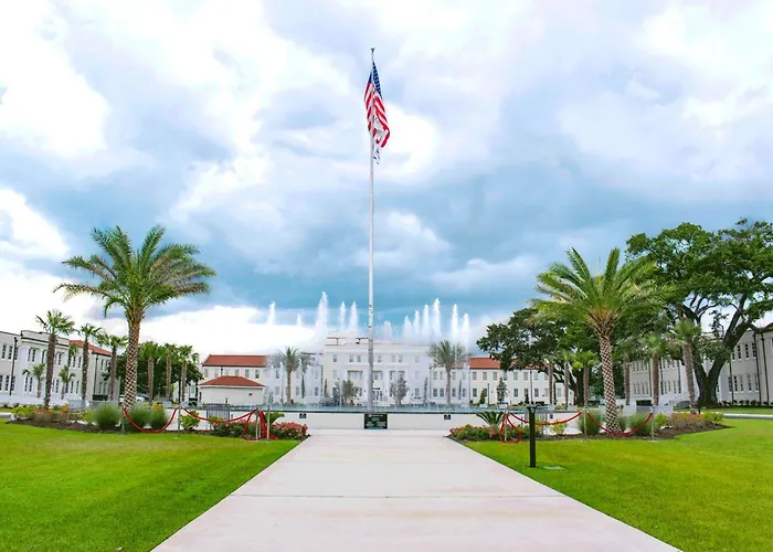Centennial Plaza Resort Gulfport