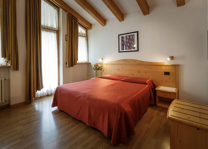 Hotel La Locanda Pinzolo