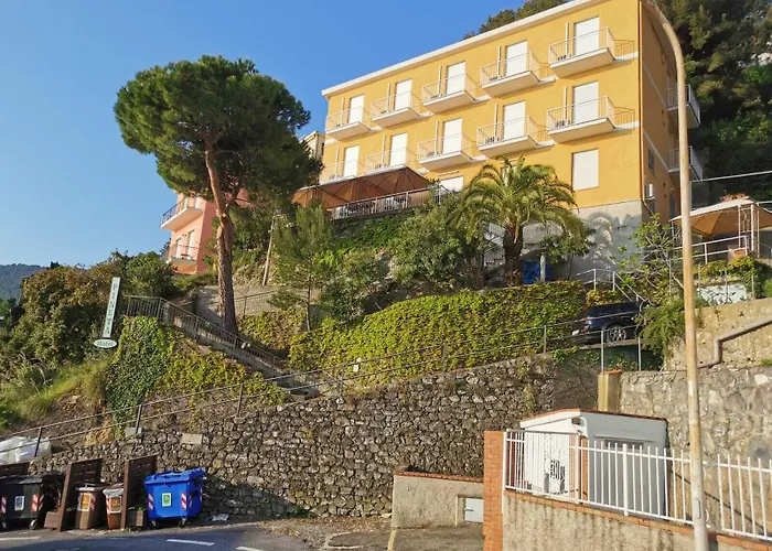 Hotel Pineta Laigueglia