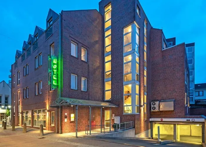 HOTEL BREMER TOR, Bestes Hotelfrühstück, Self-Check-In 24 h Vechta