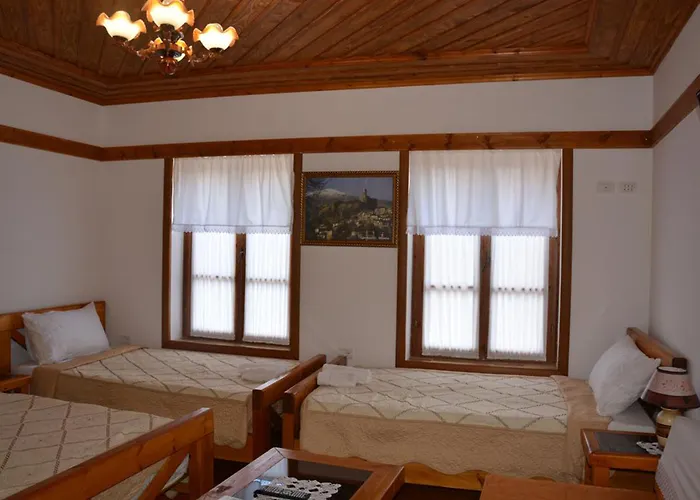 Hoteles en Gjirokastër