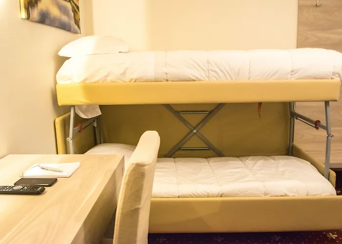 Hotel Perlage Florence -With Private Parking & Fast Wifi Scandicci