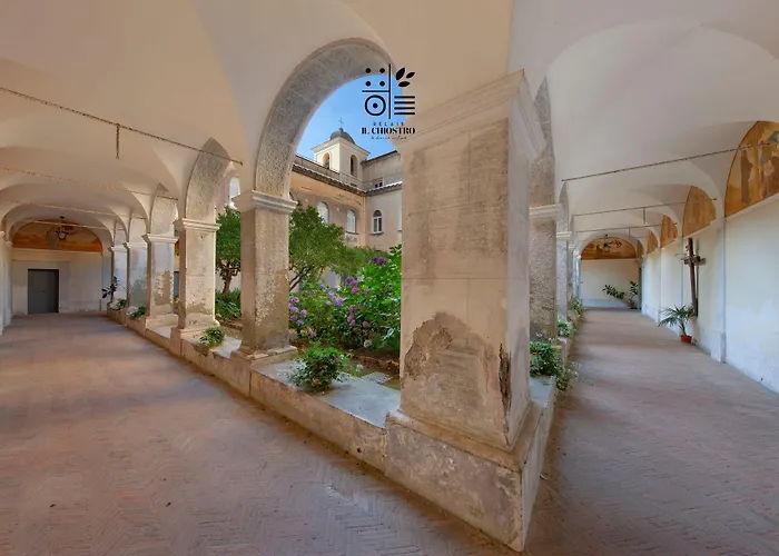 Bed and Breakfast Relais Il Chiostro Historic Courtyard & Panoramic Terrace Near Sorrento Massa Lubrense