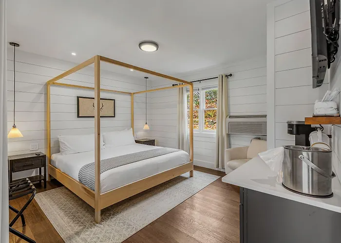 Luxury Hotels in Cashiers