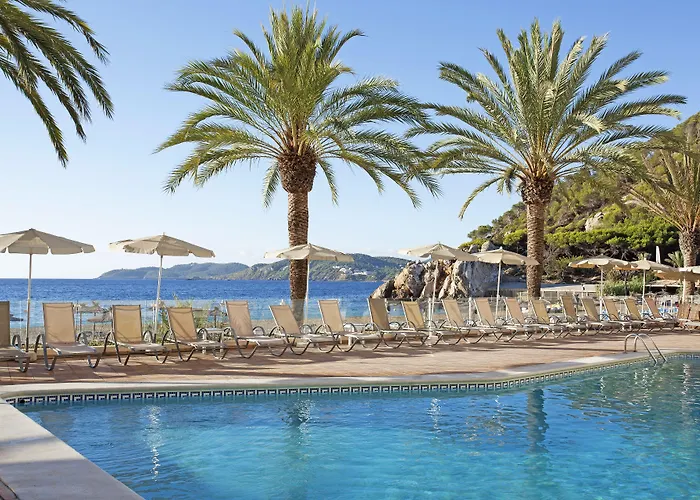 Hotels in Cala De San Vicente (Ibiza)