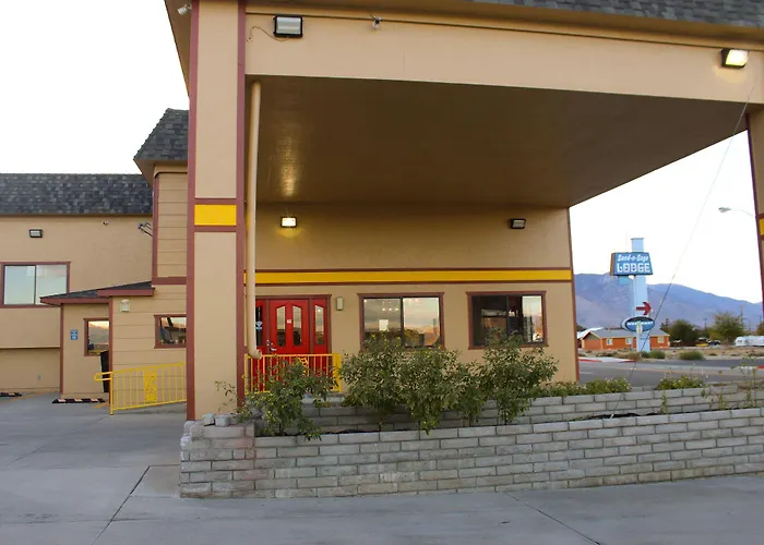 Hawthorne Hotels