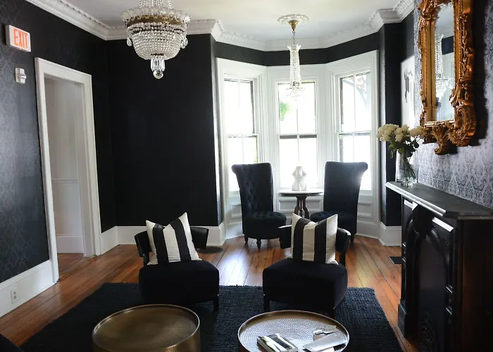 The Hugh Bed & Breakfast Cape May
