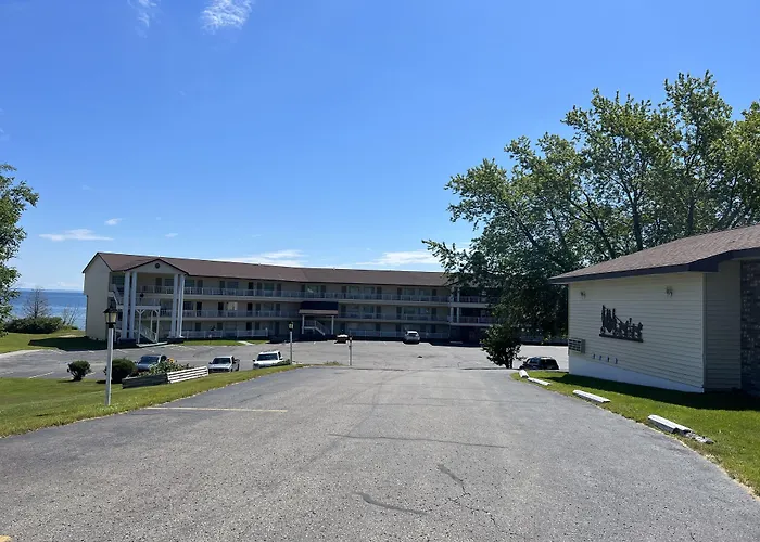 Quality Inn Lakefront Saint Ignace