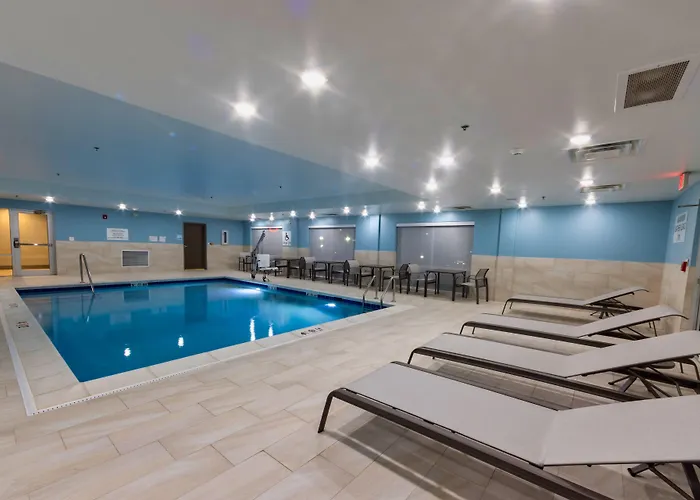 Holiday Inn Express & Suites - Harrisonburg University Area By Ihg