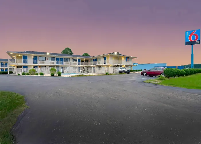 Motel 6-Lumberton, Nc