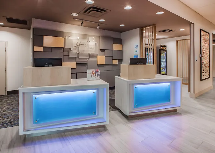 New Rochelle Hotels
