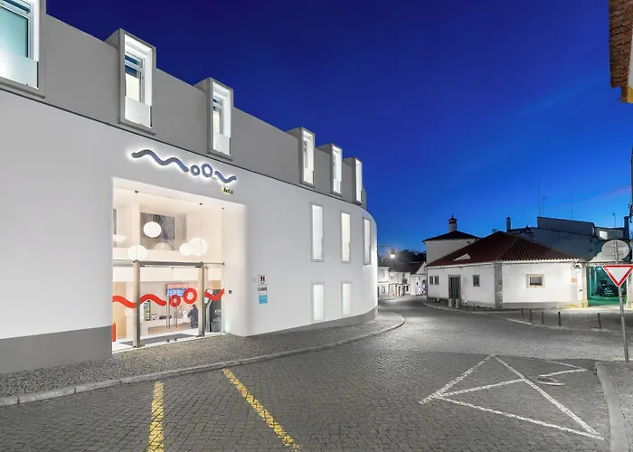 Moov Hotel Evora