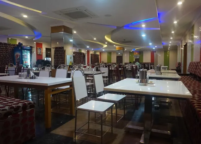 Hotel Pvk Grand Dindigul