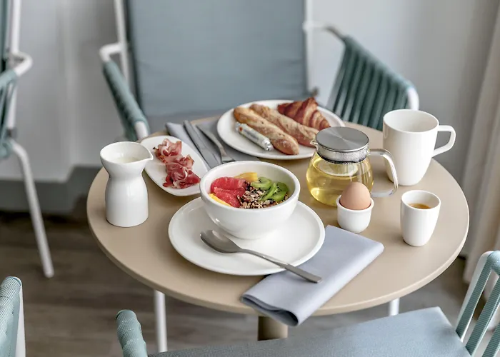 Toulon Hotels