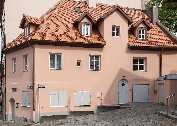 Oldtown Studios By Daspaul Neurenberg