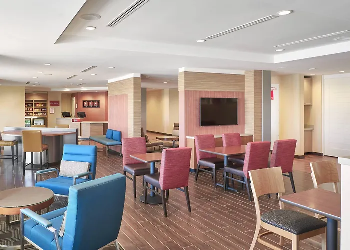 Towneplace Suites By Marriott Medicine Hat