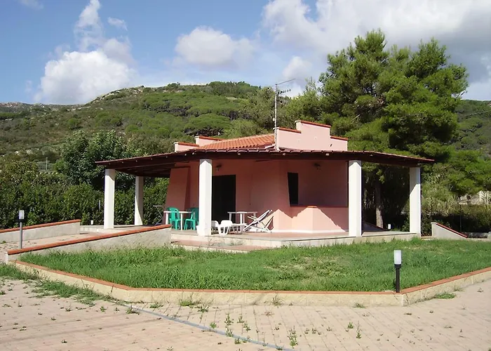 Pozzo al Moro Village Marina di Campo