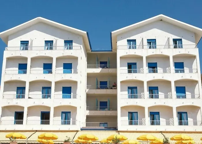 Sea Palace Hotel