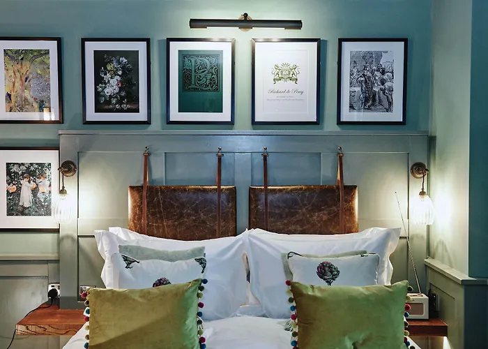 Egham Hotels