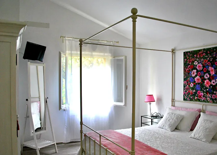 Bed And Breakfast Le Azalee Numana