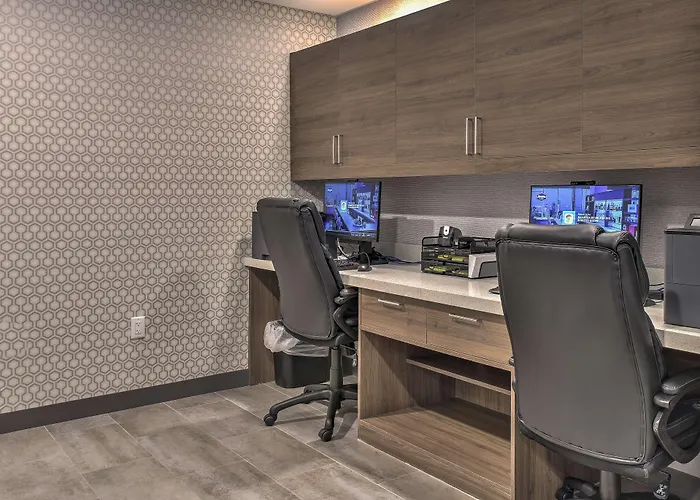 Hampton Inn & Suites Keene