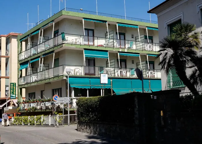 Hotel Tirreno Celle Ligure