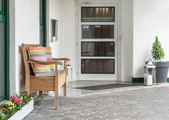 Hotel Boardinghouse Burgpark Hürth
