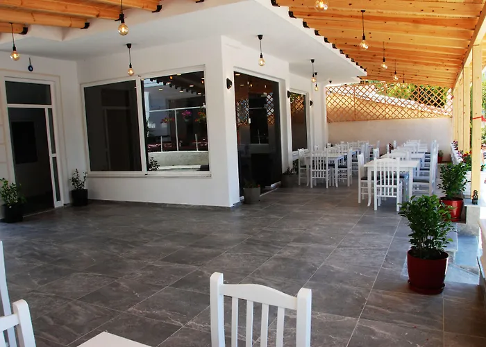 Piazza Hotel Jakova