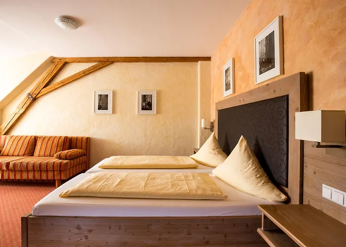 Weinhotel / Gasthaus zur Sonne