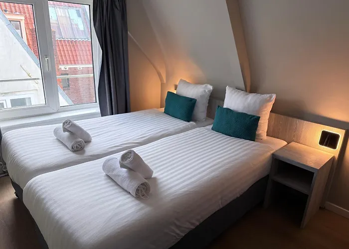 The Crown Hotel