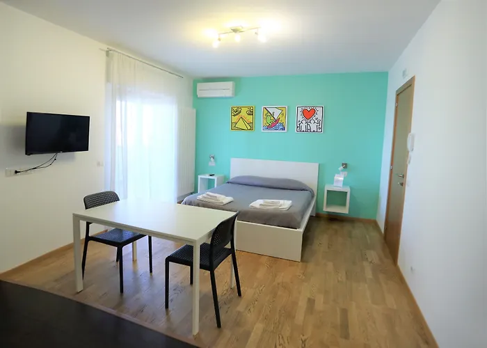 MozÁrt Bed&Breakfast - Affittacamere Andria