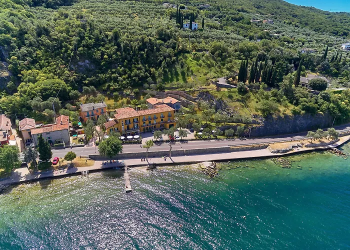 Albergo Del Garda Torri Del Benaco