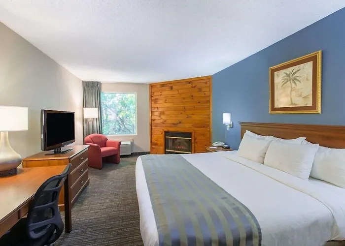 Bartonsville Hotels