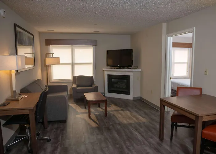 Hawthorn Suites By Wyndham Erie