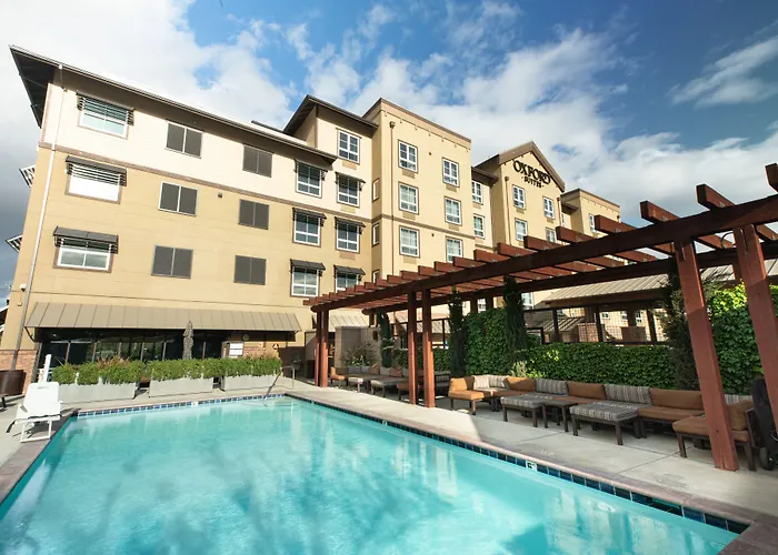 Oxford Suites Paso Robles